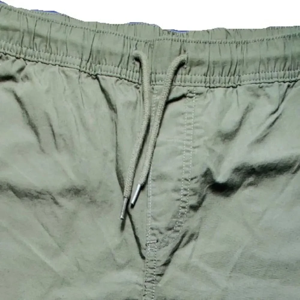 H&M Men’s Olive Green Drawstring Shorts Cotton Casual Regular Fit XL